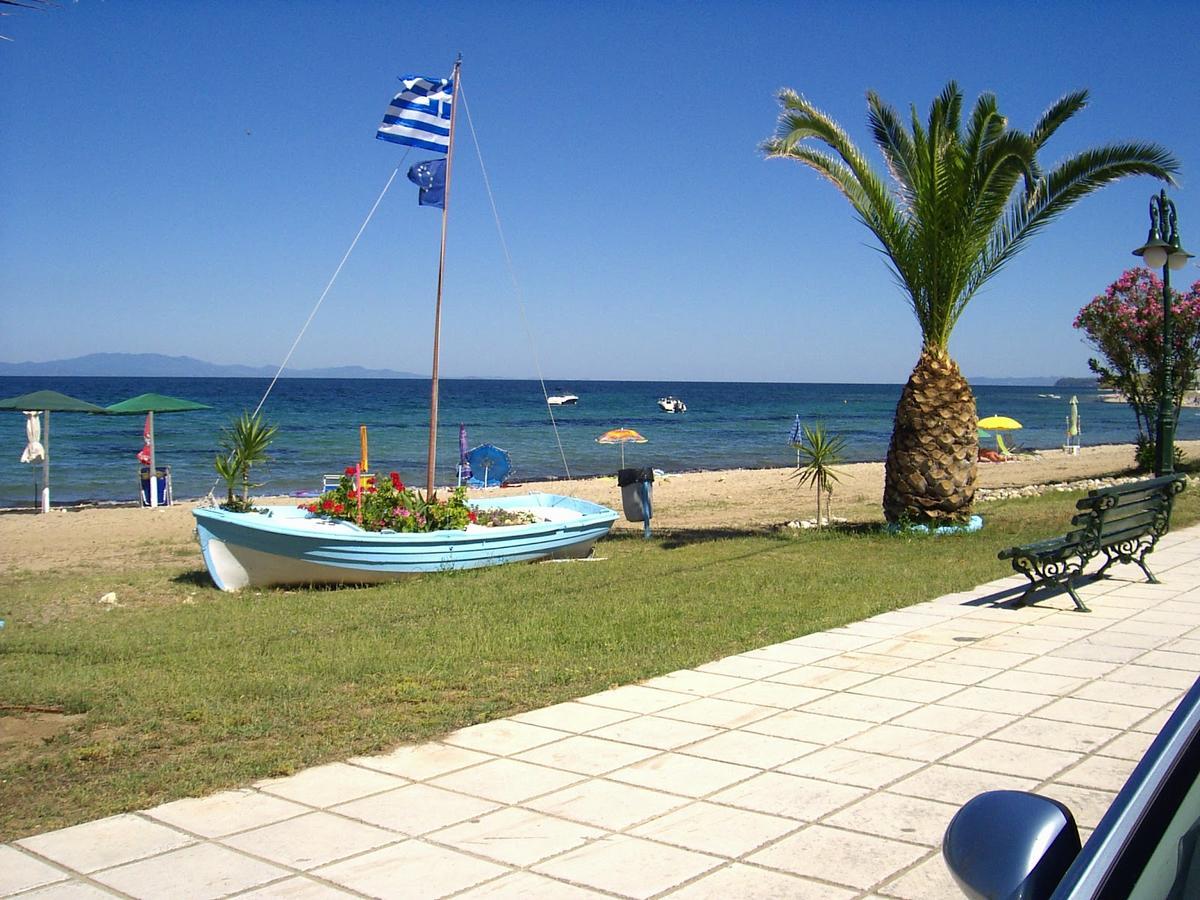 Holiday Home By The Sea Potidée Extérieur photo